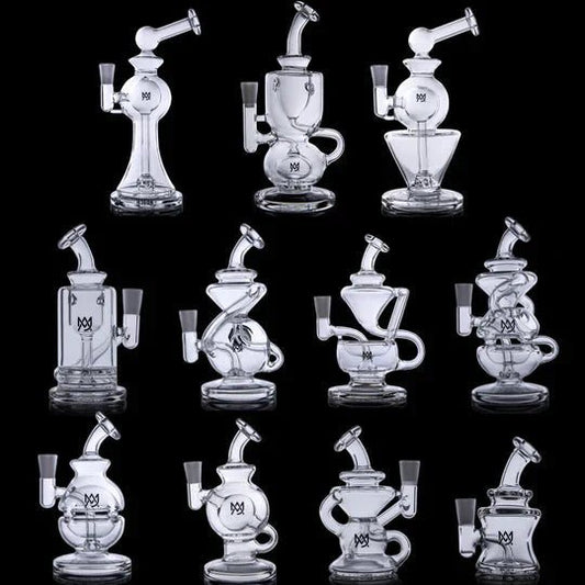Tips for Picking Out a New Pipe - SeedySide