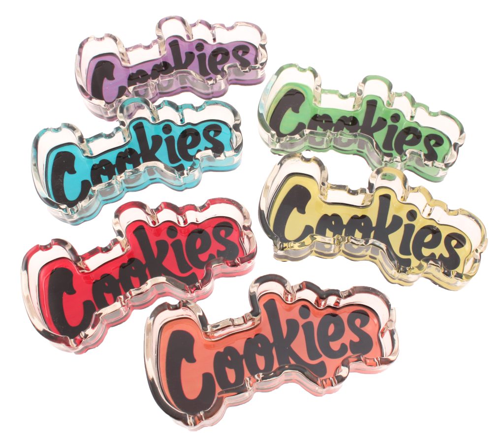 COOKIE COLOURED ASHTRAY